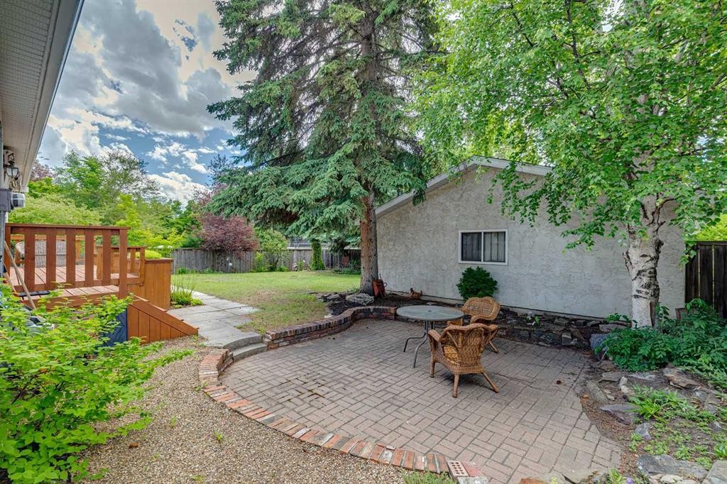 2432 Paliswood Road Sw, Calgary, AB