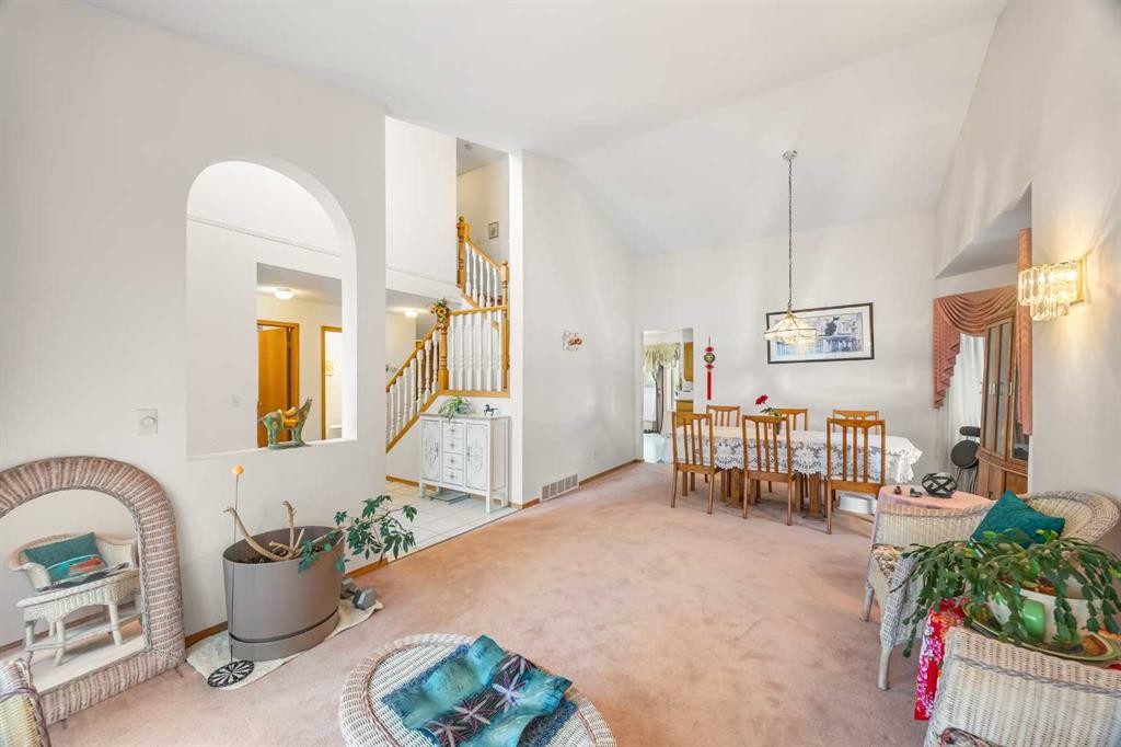 107 Hampshire Close Nw, Calgary, AB - Indoor