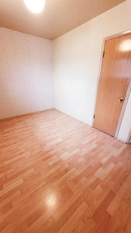 2435 7 Avenue North, Lethbridge, AB - Indoor Photo Showing Other Room