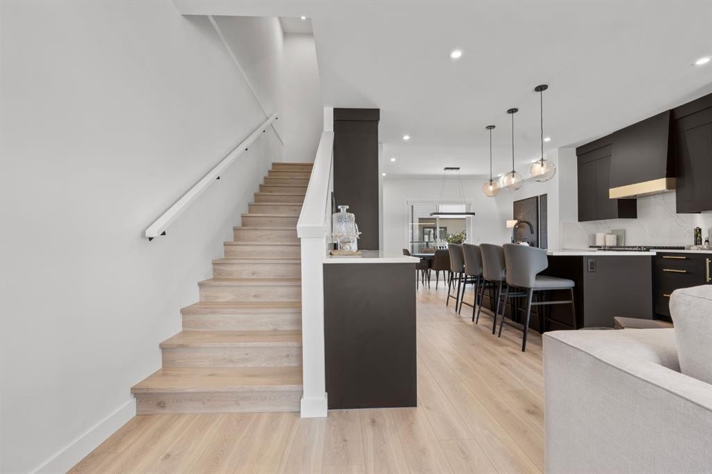 512-8155 8 Avenue Sw, Calgary, AB - Indoor Photo Showing Kitchen With Upgraded Kitchen