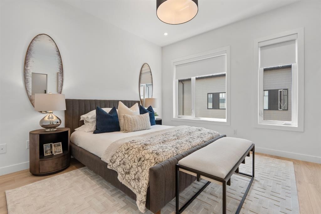 512-8155 8 Avenue Sw, Calgary, AB - Indoor Photo Showing Bedroom