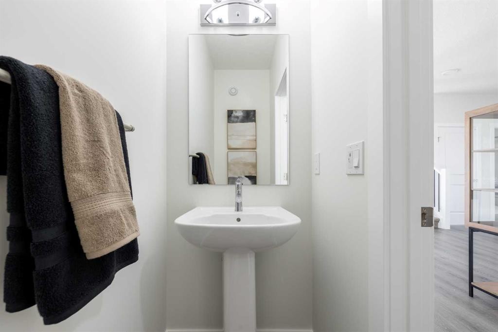 13 Quartz Gate, Balzac, AB