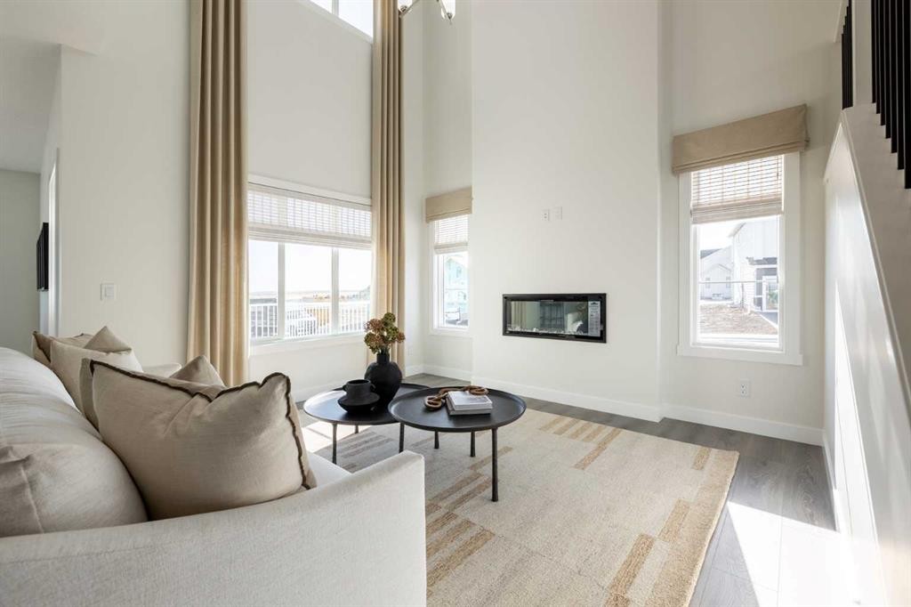 13 Quartz Gate, Balzac, AB