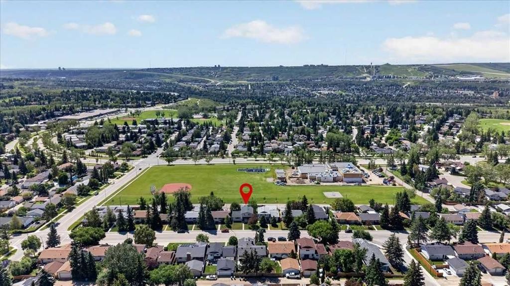 7327 Silver Springs Road Nw, Calgary, AB - Outdoor With View