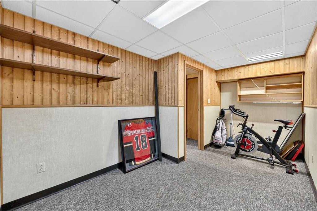 7327 Silver Springs Road Nw, Calgary, AB - Indoor