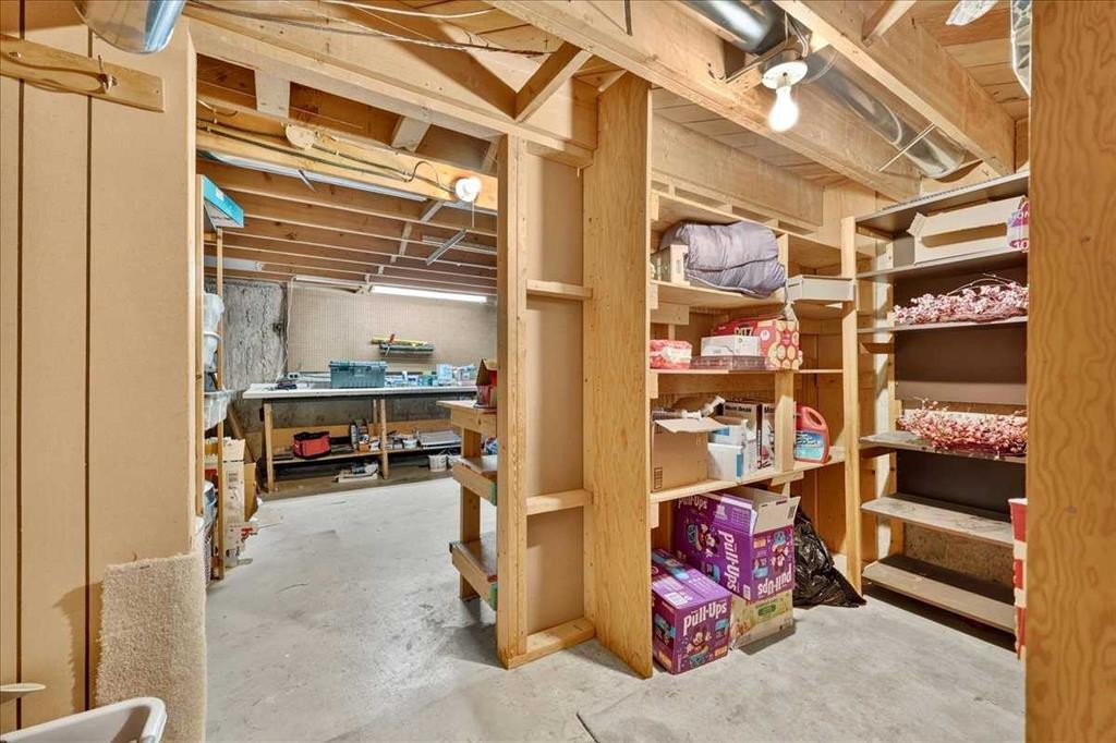 7327 Silver Springs Road Nw, Calgary, AB - Indoor