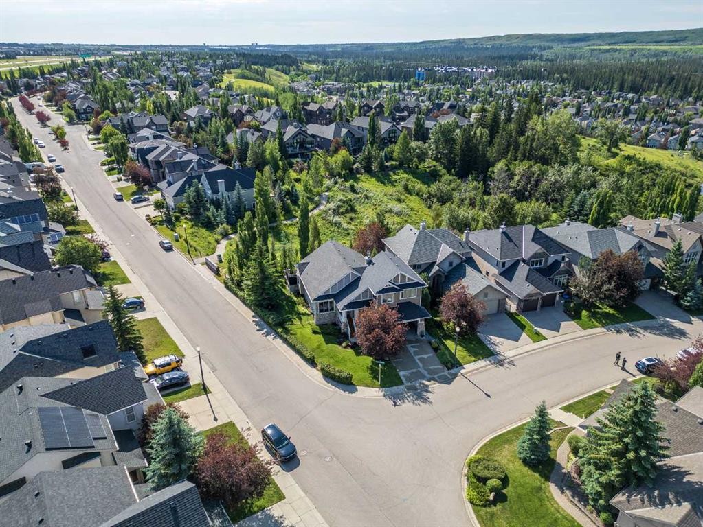 2 Discovery Ridge Heights Sw, Calgary, AB - Outdoor With View