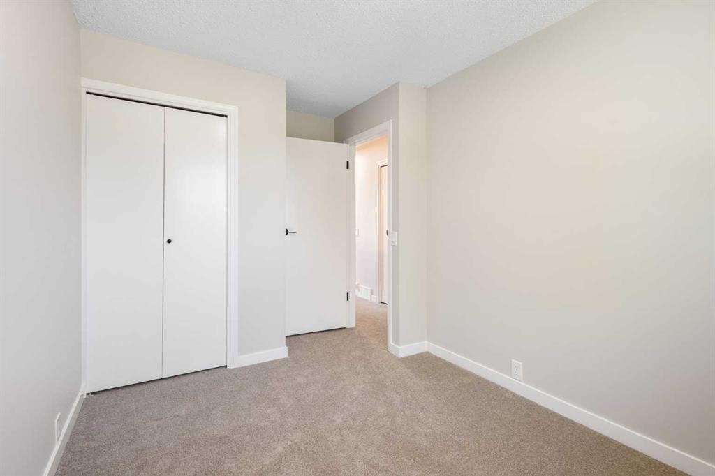 7845 22 Street Se, Calgary, AB