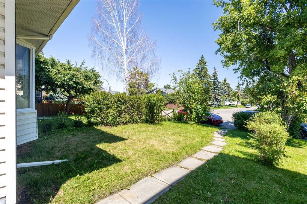 7845 22 Street Se, Calgary, AB