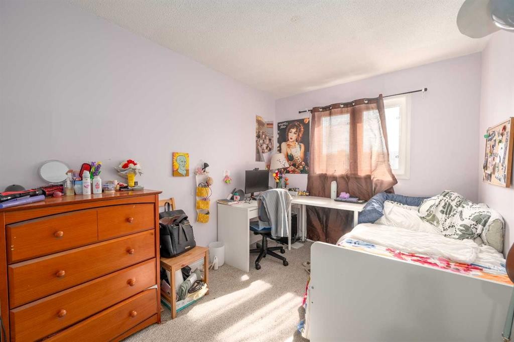 7627 24A Street Se, Calgary, AB