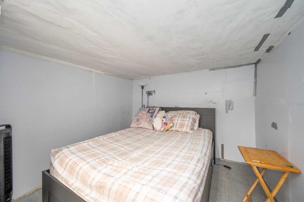 7627 24A Street Se, Calgary, AB