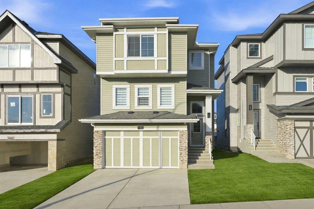 105 Heritage Boulevard, Cochrane, AB