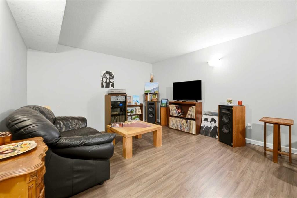 89 Spring Haven Close Se, Airdrie, AB