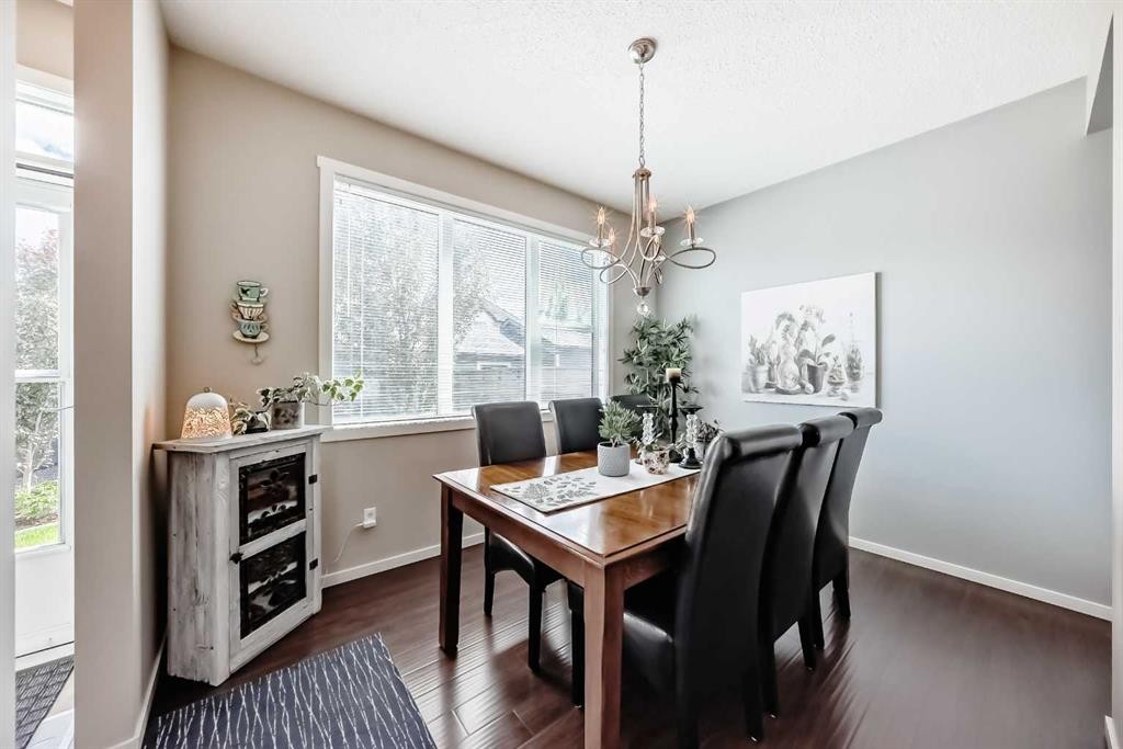 67 Mahogany Drive Se, Calgary, AB