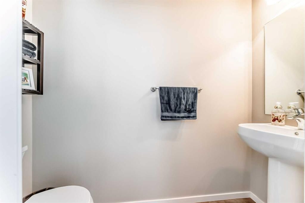67 Mahogany Drive Se, Calgary, AB