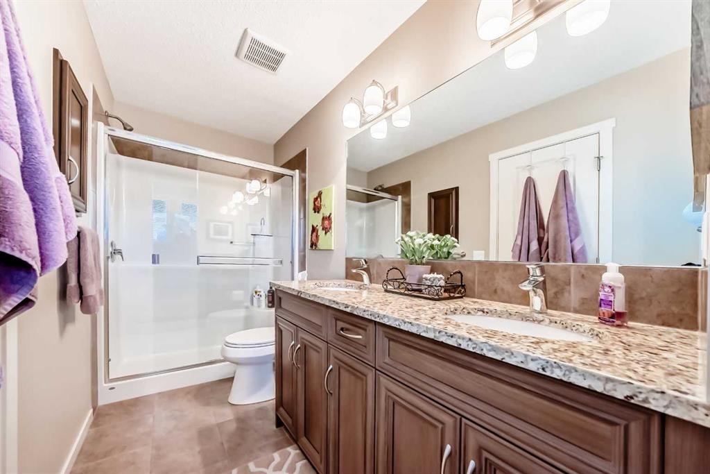 67 Mahogany Drive Se, Calgary, AB