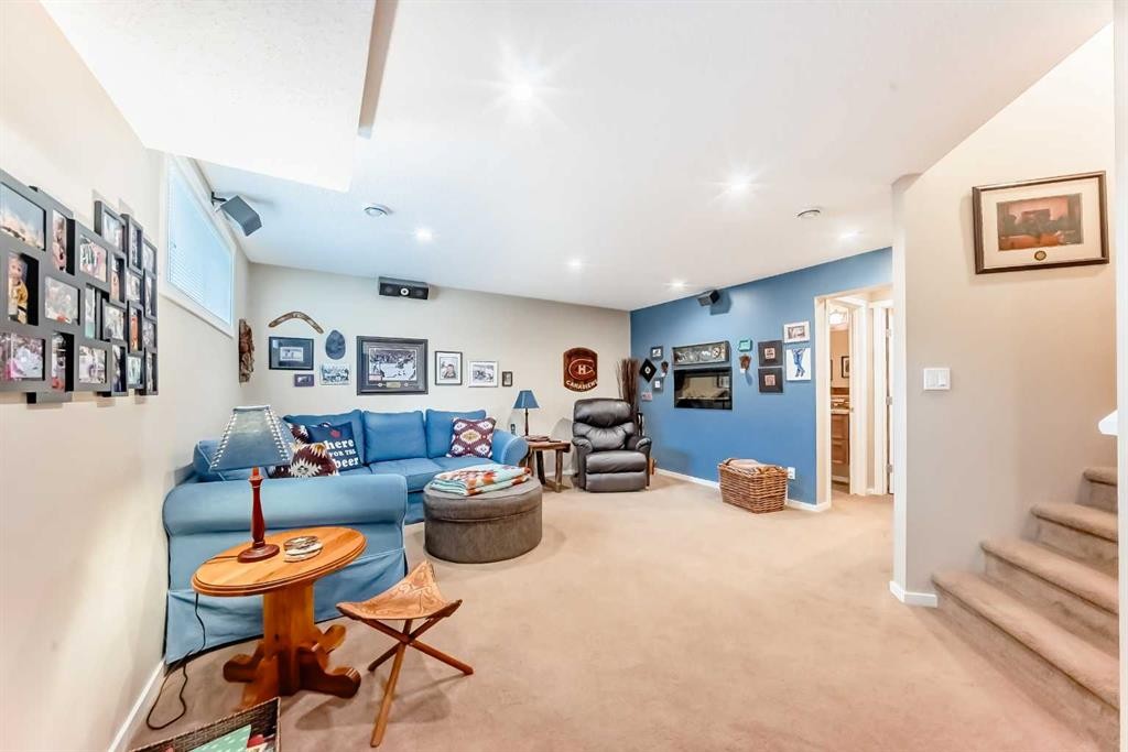 67 Mahogany Drive Se, Calgary, AB