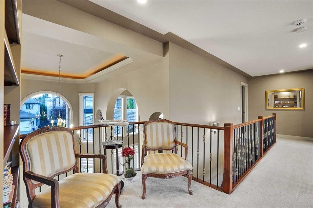 99 Arbour Vista Road Nw, Calgary, AB - Indoor Photo Showing Other Room