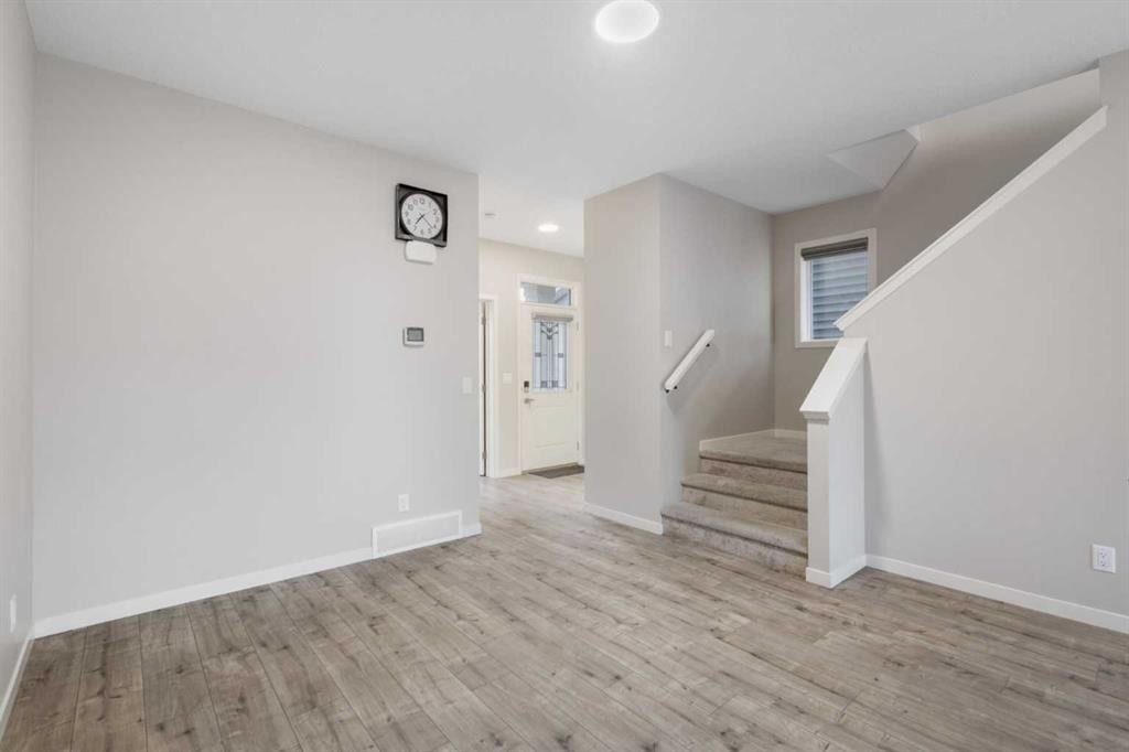 66 Aquila Way Nw, Calgary, AB