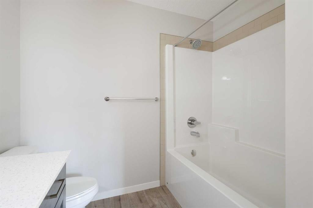 66 Aquila Way Nw, Calgary, AB