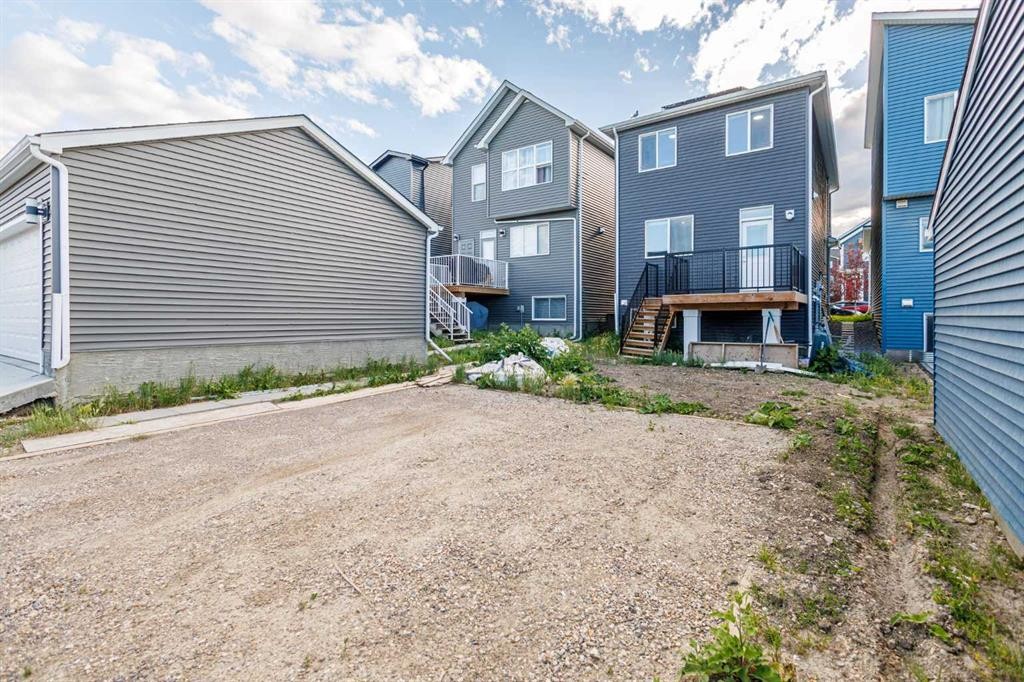 66 Aquila Way Nw, Calgary, AB