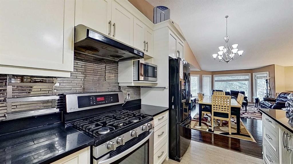 109 Edgebrook Gardens Nw, Calgary, AB