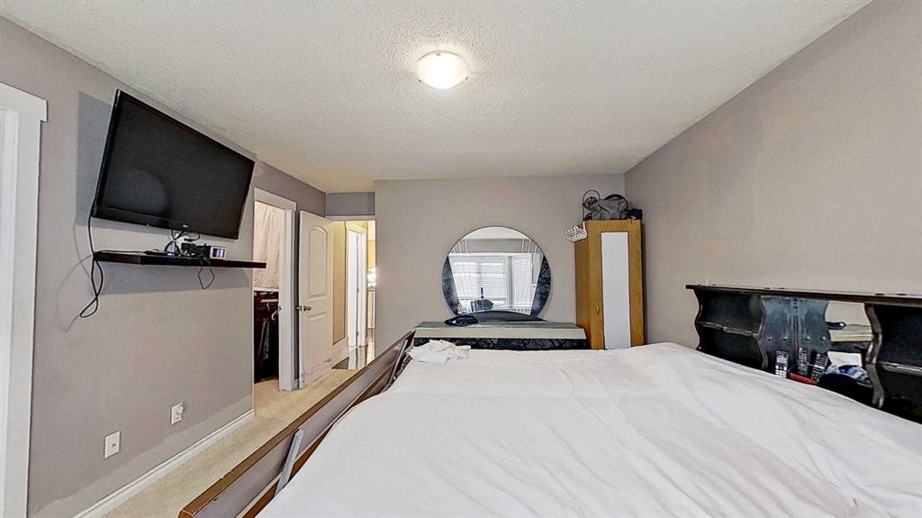 109 Edgebrook Gardens Nw, Calgary, AB
