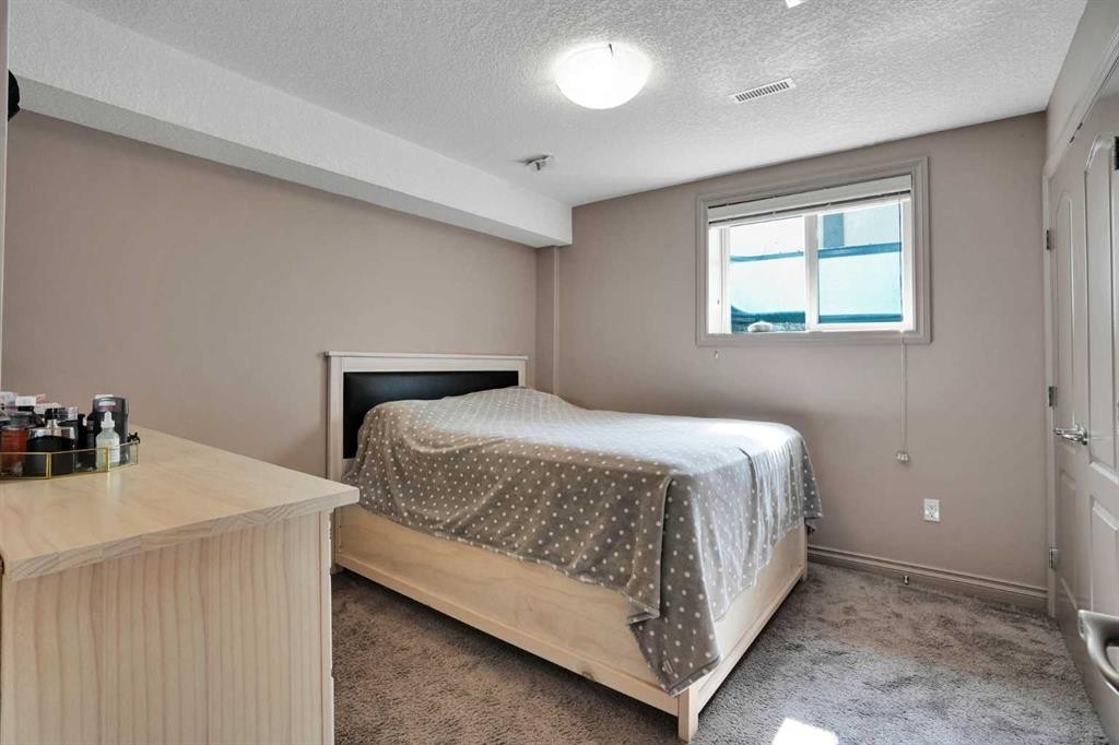 332 Saddlemont Boulevard Ne, Calgary, AB