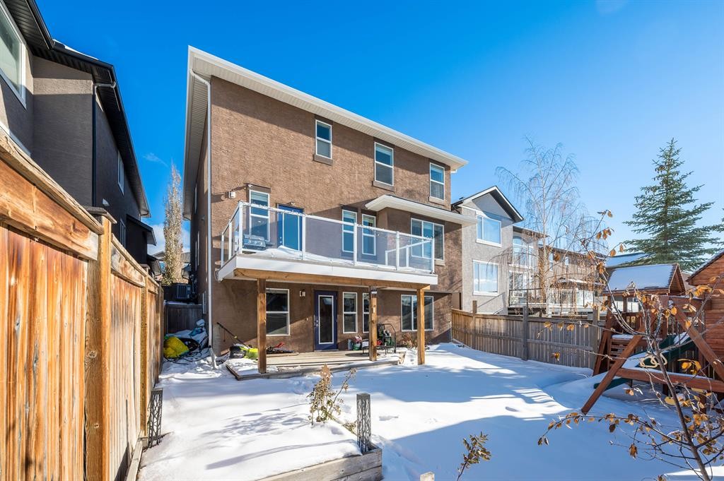 7 Aspen Stone Grove Sw, Calgary, AB