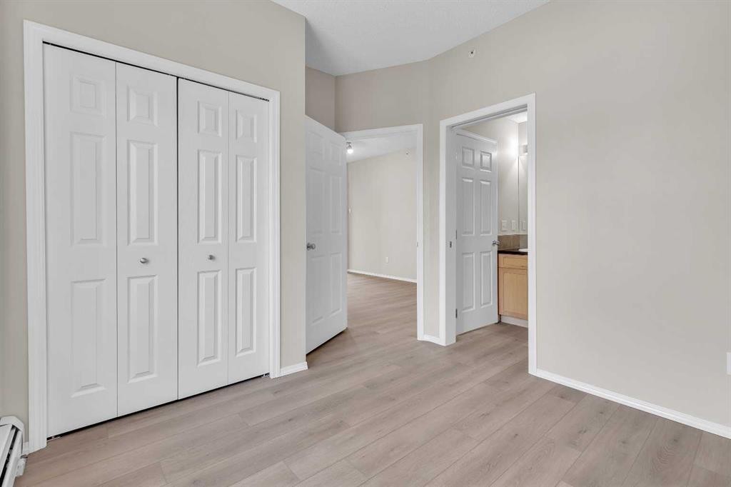 6307-70 Panamount Drive Nw, Calgary, AB - Indoor