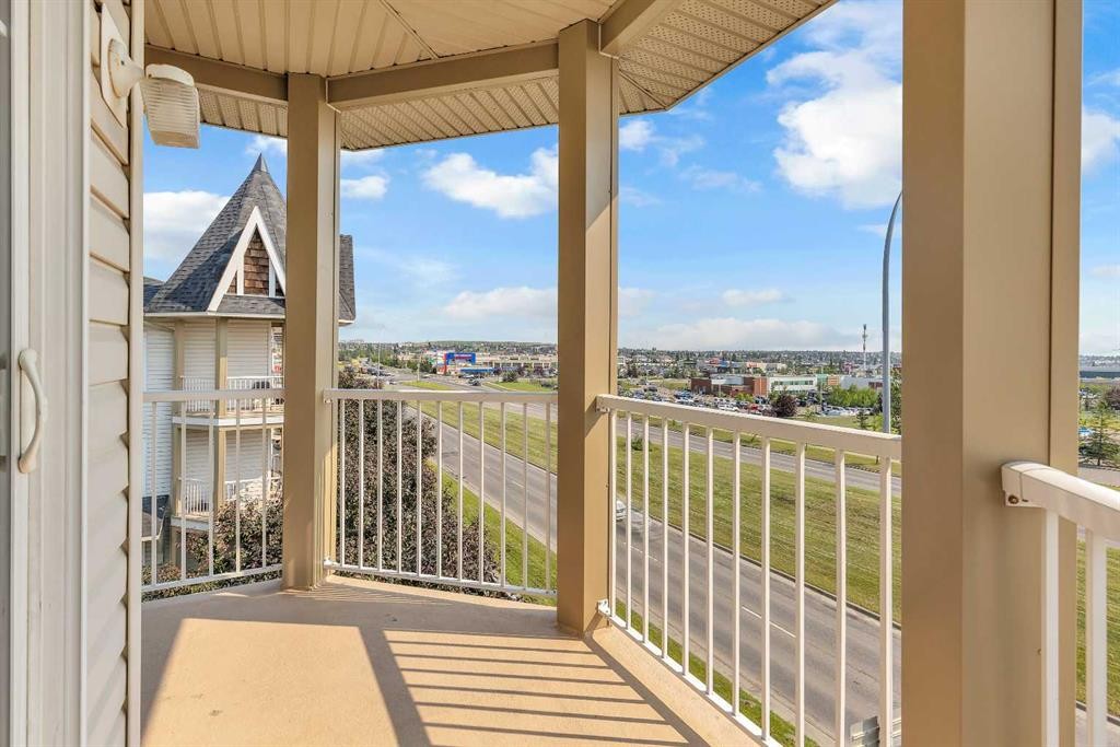 6307-70 Panamount Drive Nw, Calgary, AB - Outdoor With Balcony With Exterior