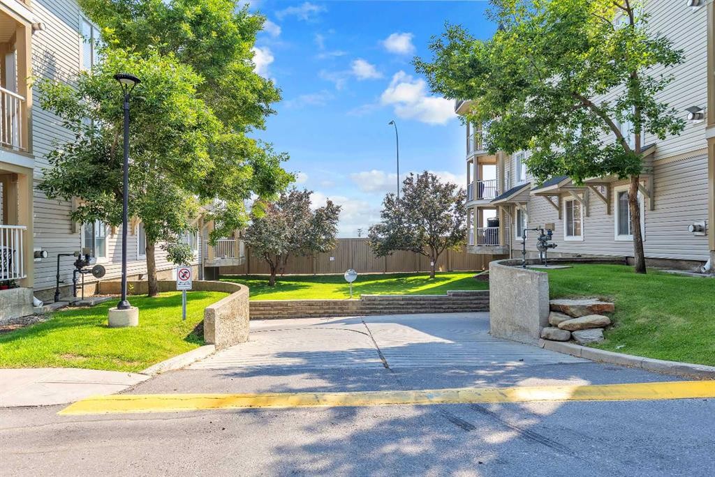 6307-70 Panamount Drive Nw, Calgary, AB - Outdoor With Balcony