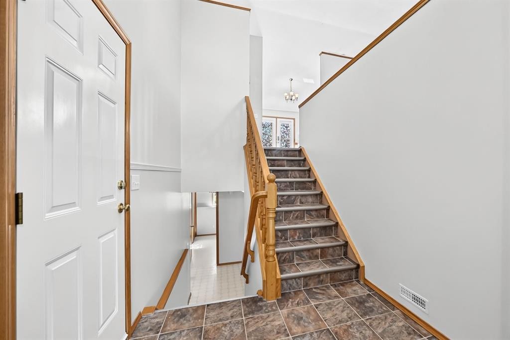 417 9 Street, Beiseker, AB