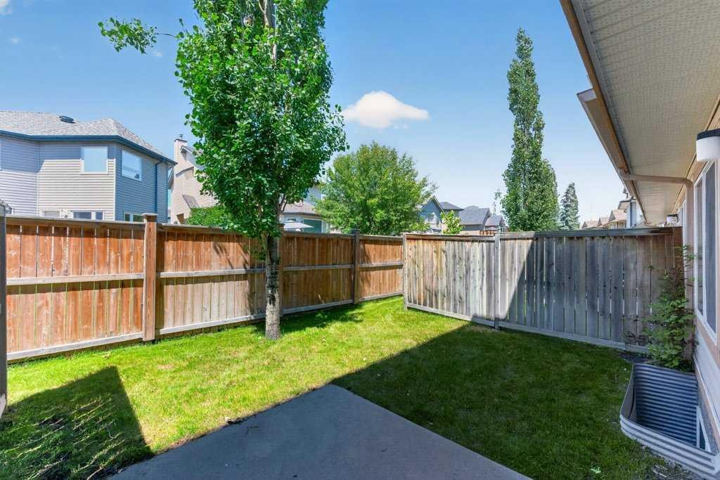 39 Citadel Point Nw, Calgary, AB - Outdoor With Backyard
