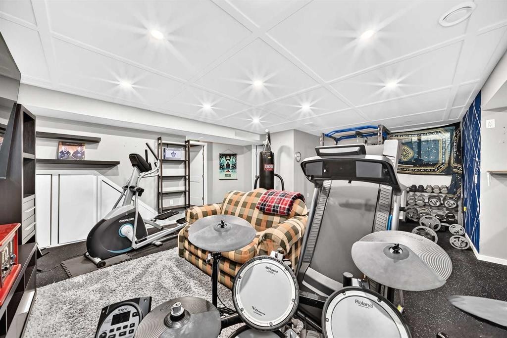 16 Sunrise Crescent, Cochrane, AB - Indoor
