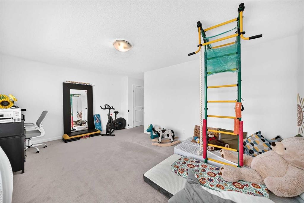 16 Sunrise Crescent, Cochrane, AB - Indoor