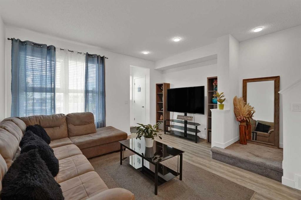 71 Savanna Park Ne, Calgary, AB