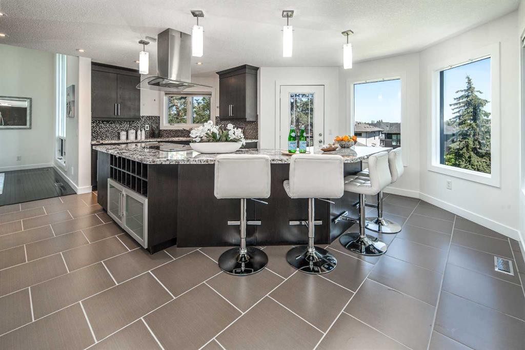 1396 Shawnee Road Sw, Calgary, AB