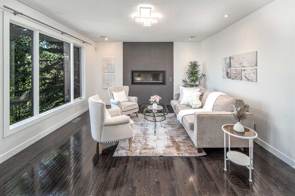 1396 Shawnee Road Sw, Calgary, AB
