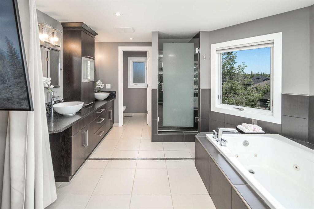 1396 Shawnee Road Sw, Calgary, AB
