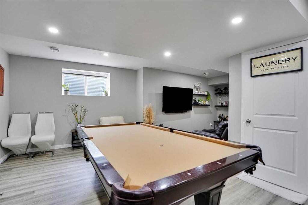 10505 Cityscape Drive, Calgary, AB - Indoor