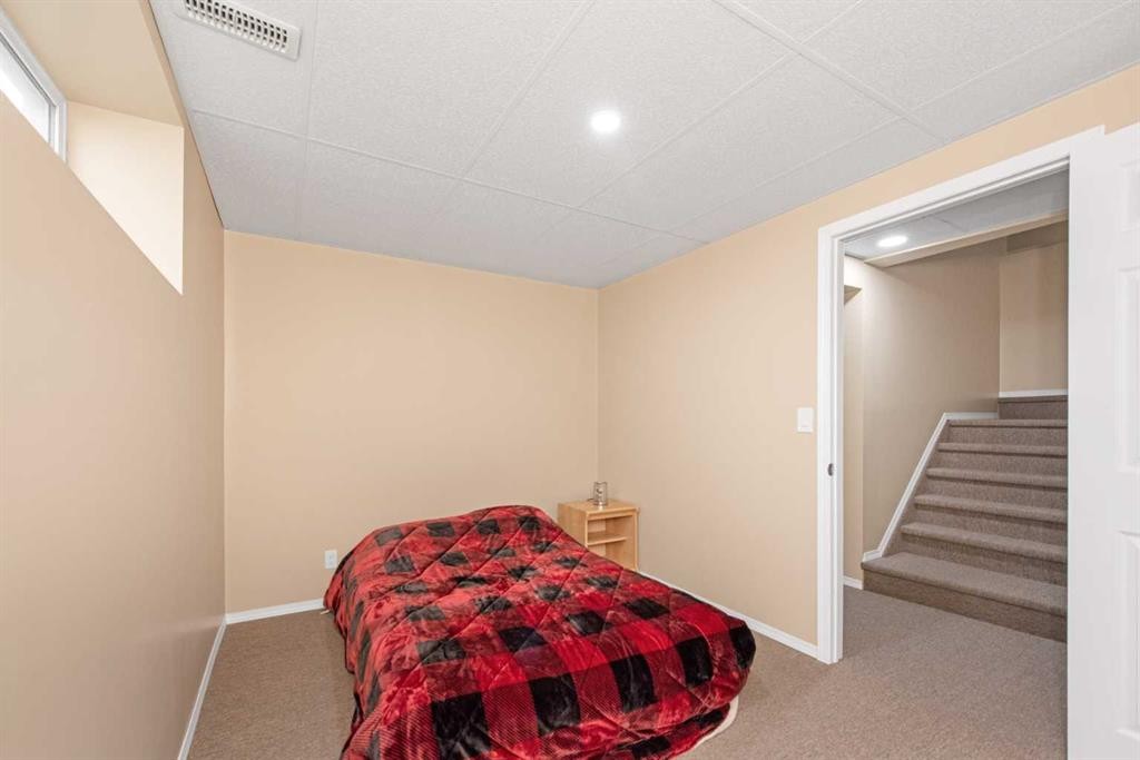 253 Bridleridge View Sw, Calgary, AB
