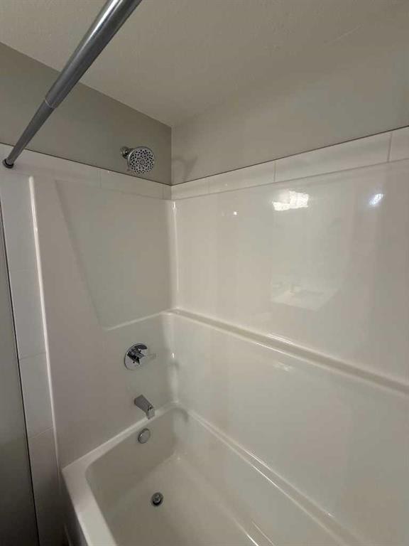 308-660 Shawnee Square Sw, Calgary, AB