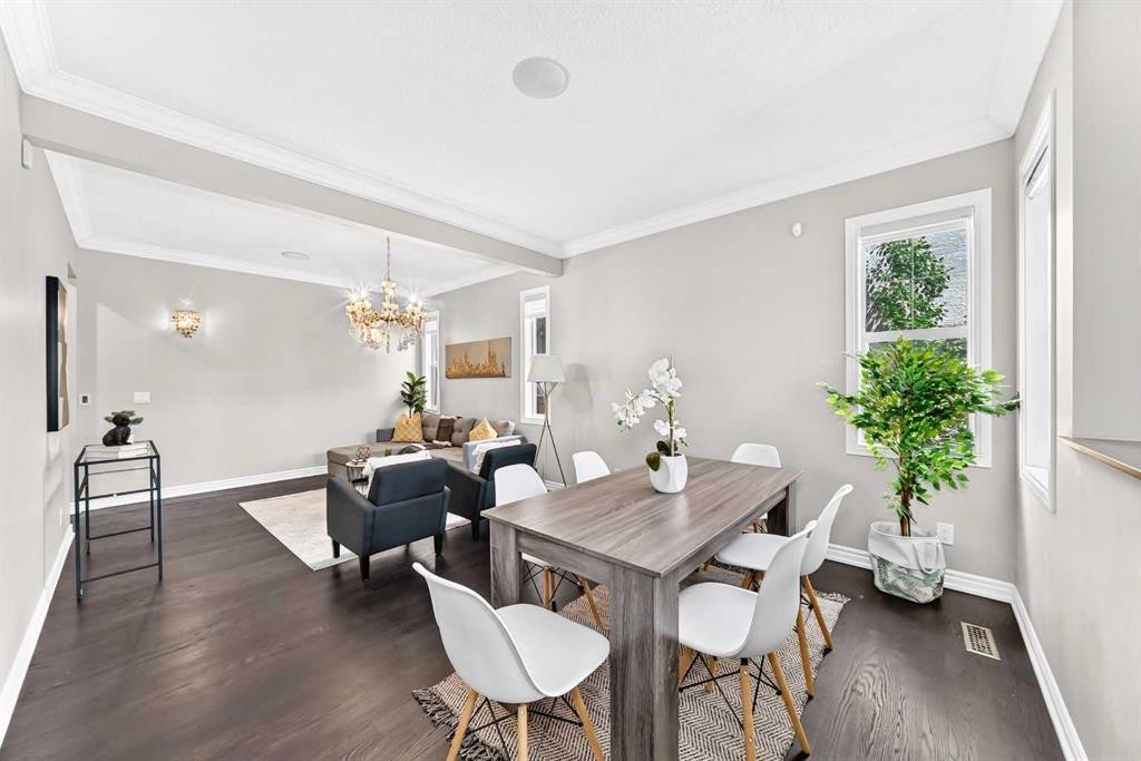 173 Aspenshire Drive Sw, Calgary, AB - Indoor Photo Showing Dining Room