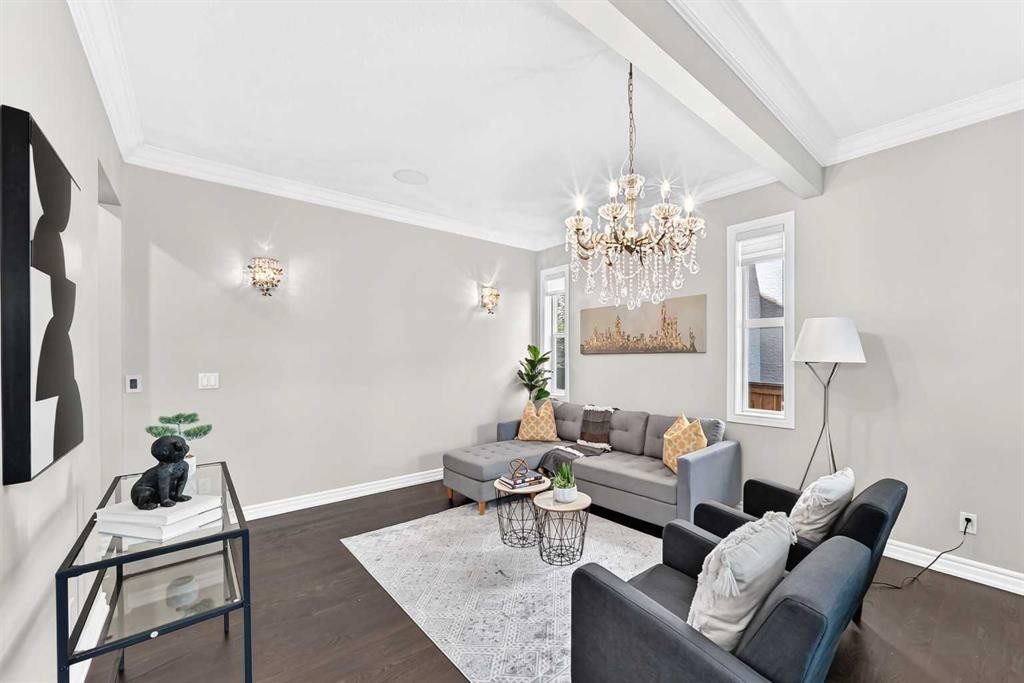 173 Aspenshire Drive Sw, Calgary, AB - Indoor Photo Showing Living Room