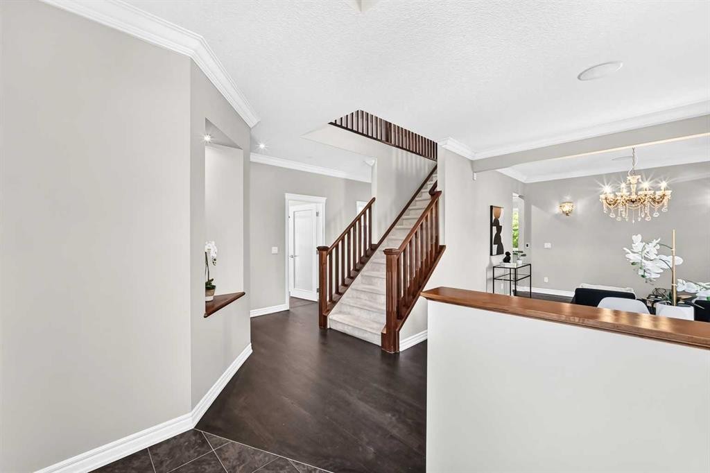 173 Aspenshire Drive Sw, Calgary, AB - Indoor Photo Showing Other Room