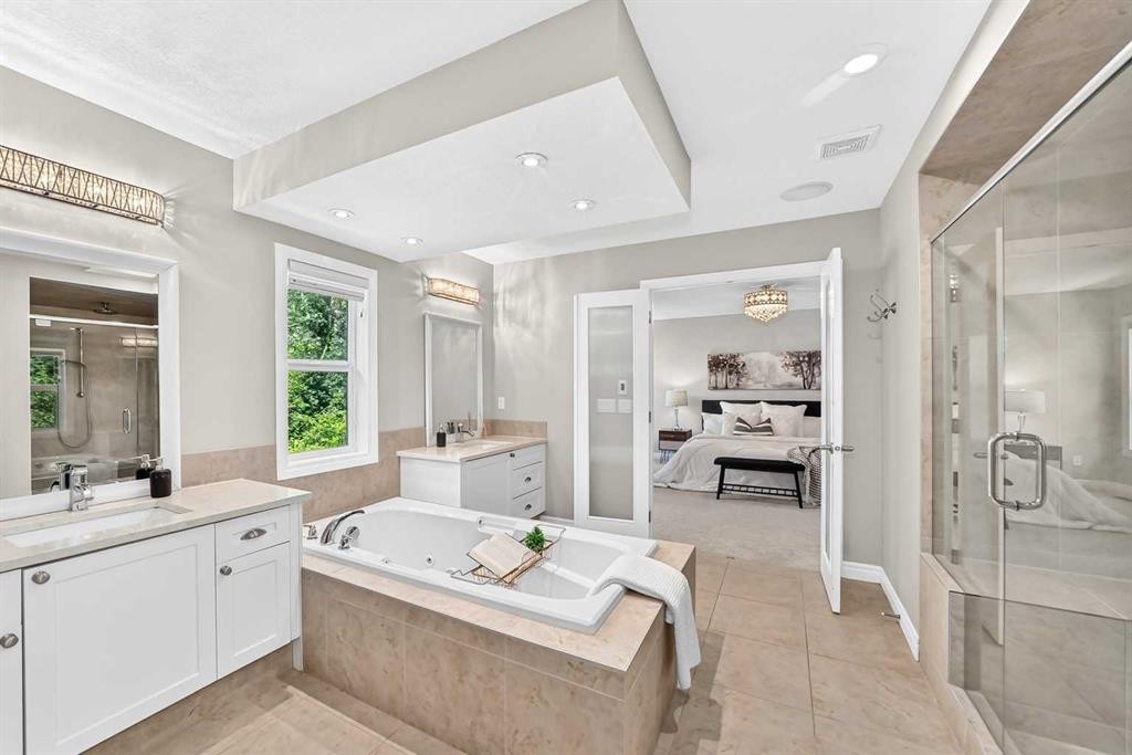 173 Aspenshire Drive Sw, Calgary, AB - Indoor Photo Showing Bathroom