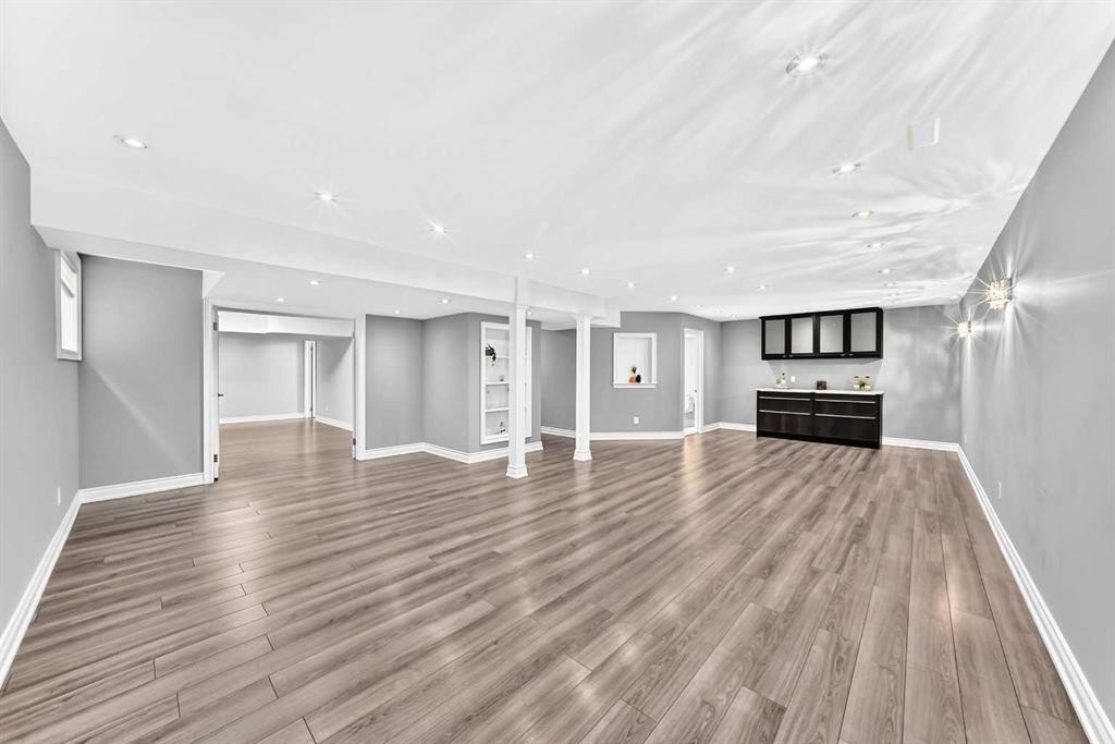 173 Aspenshire Drive Sw, Calgary, AB - Indoor