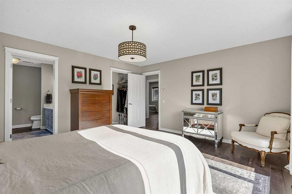 11 Chapala Square Se, Calgary, AB - Indoor Photo Showing Bedroom