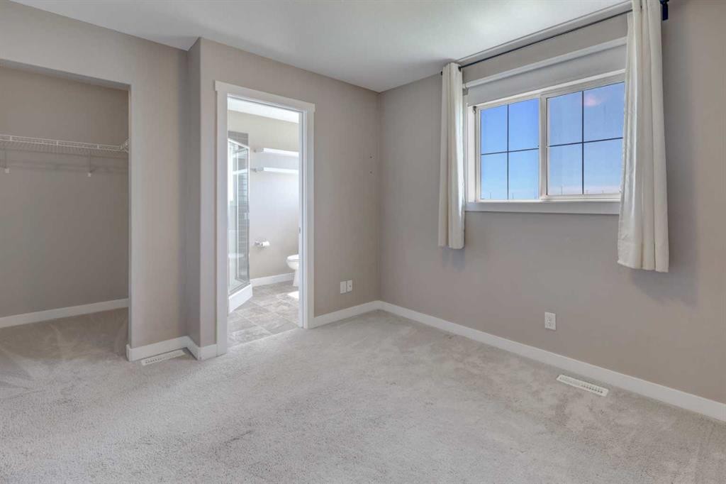 249 Ranch Ridge Meadow, Strathmore, AB - Indoor Photo Showing Other Room